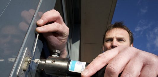 מנעולן מקצועי ואמין - כדי שתוכלו להיות רגועים